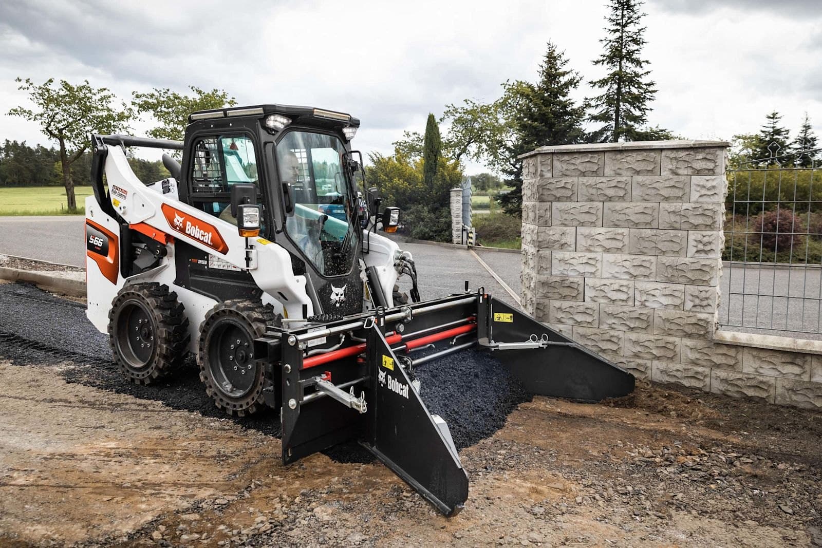 Bobcat S66 — Minicargadoras