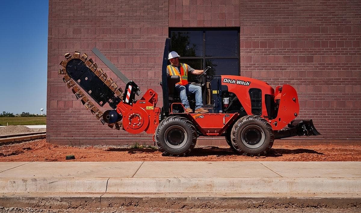 Ditch Witch RT70