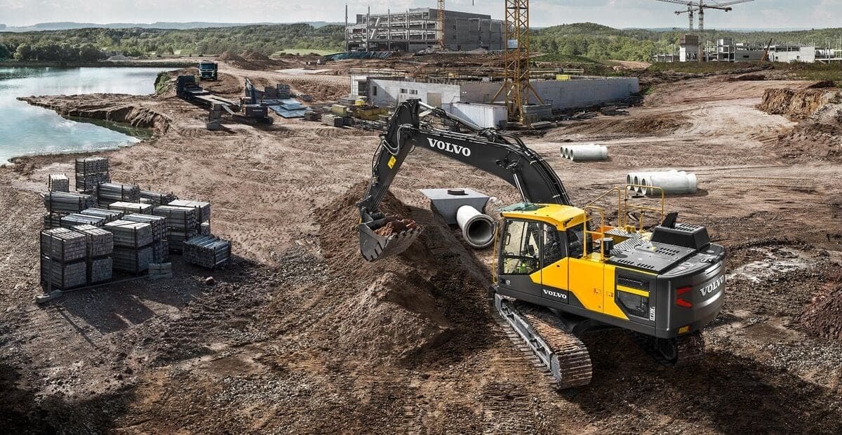 Volvo EC220E