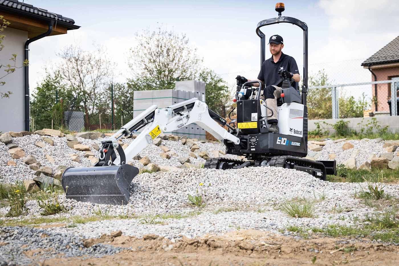Bobcat E10e — Miniexcavadoras de Bobcat