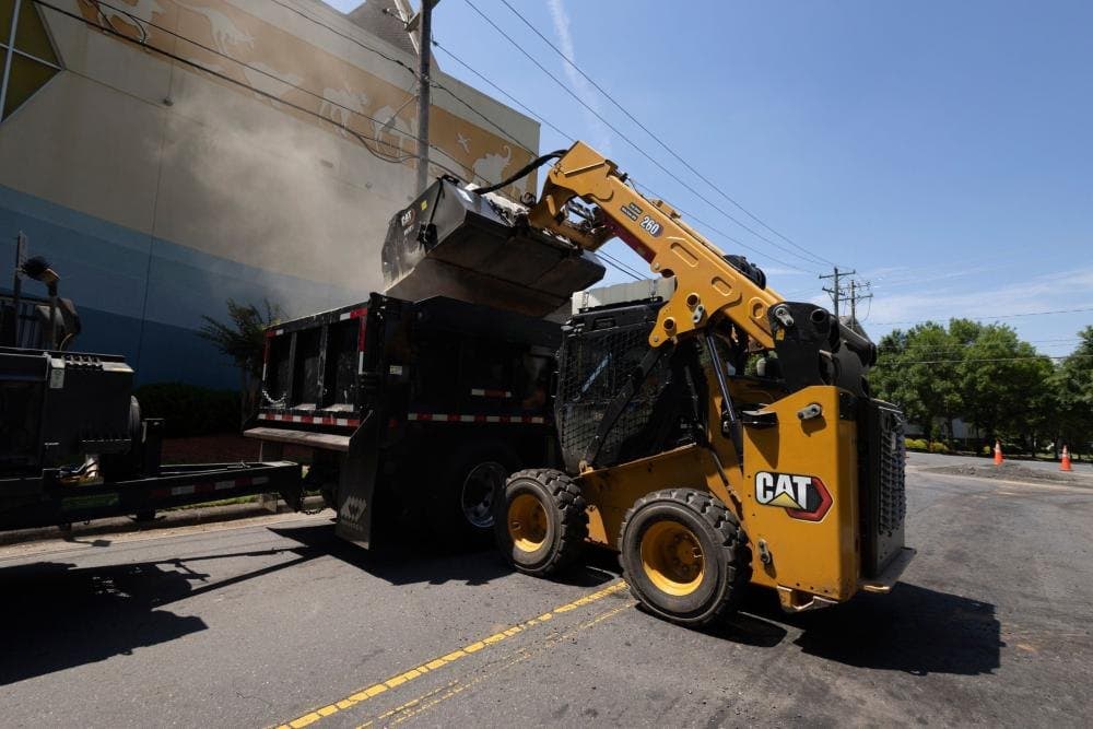 Caterpillar 260 — Minicargadoras de Caterpillar