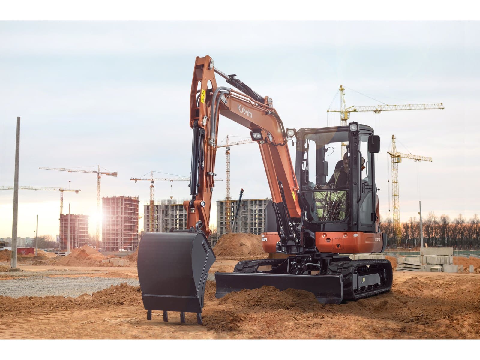 Kubota KX042-4α — Miniexcavadoras de Kubota