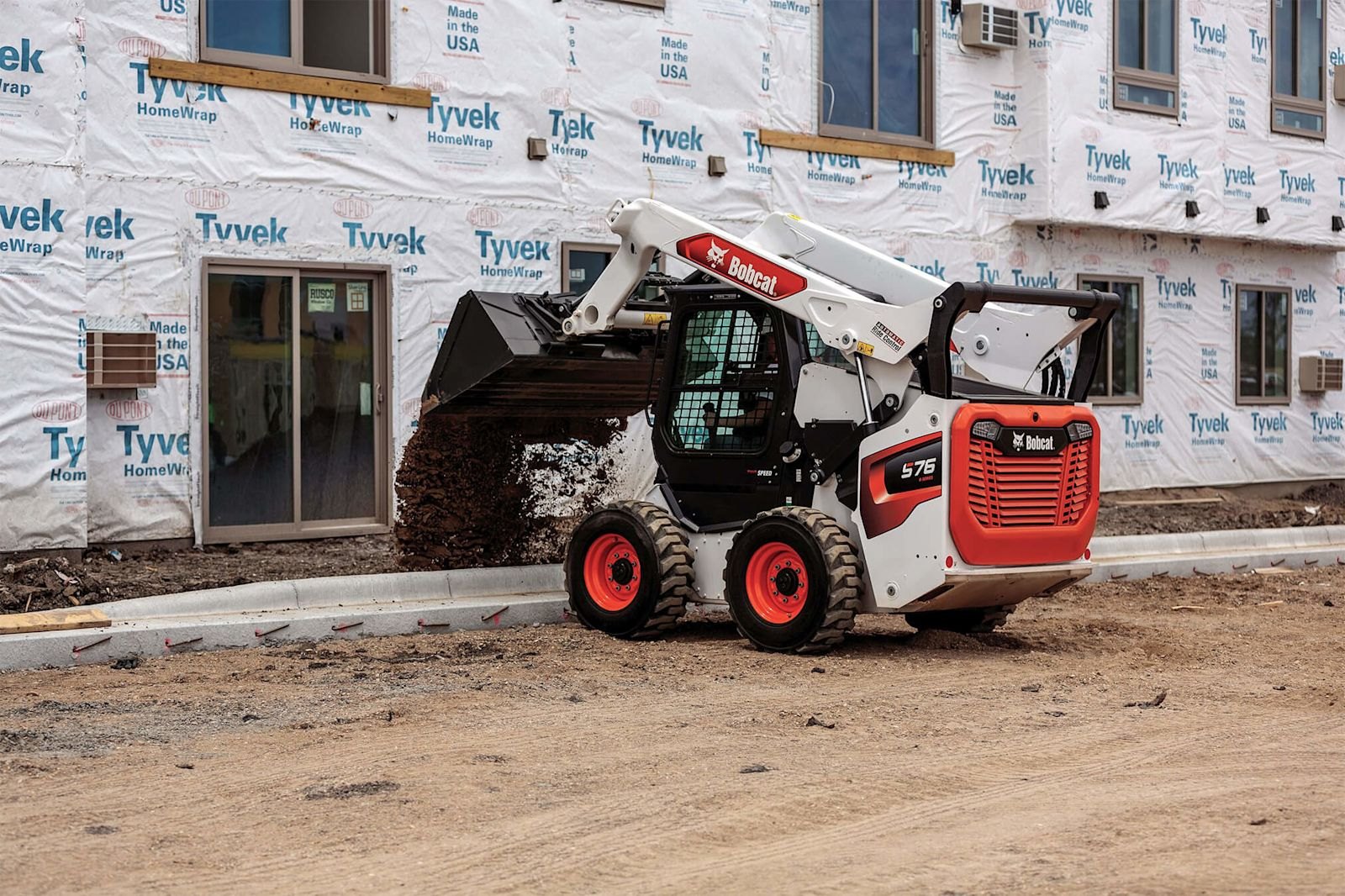 Bobcat S76 — Minicargadoras
