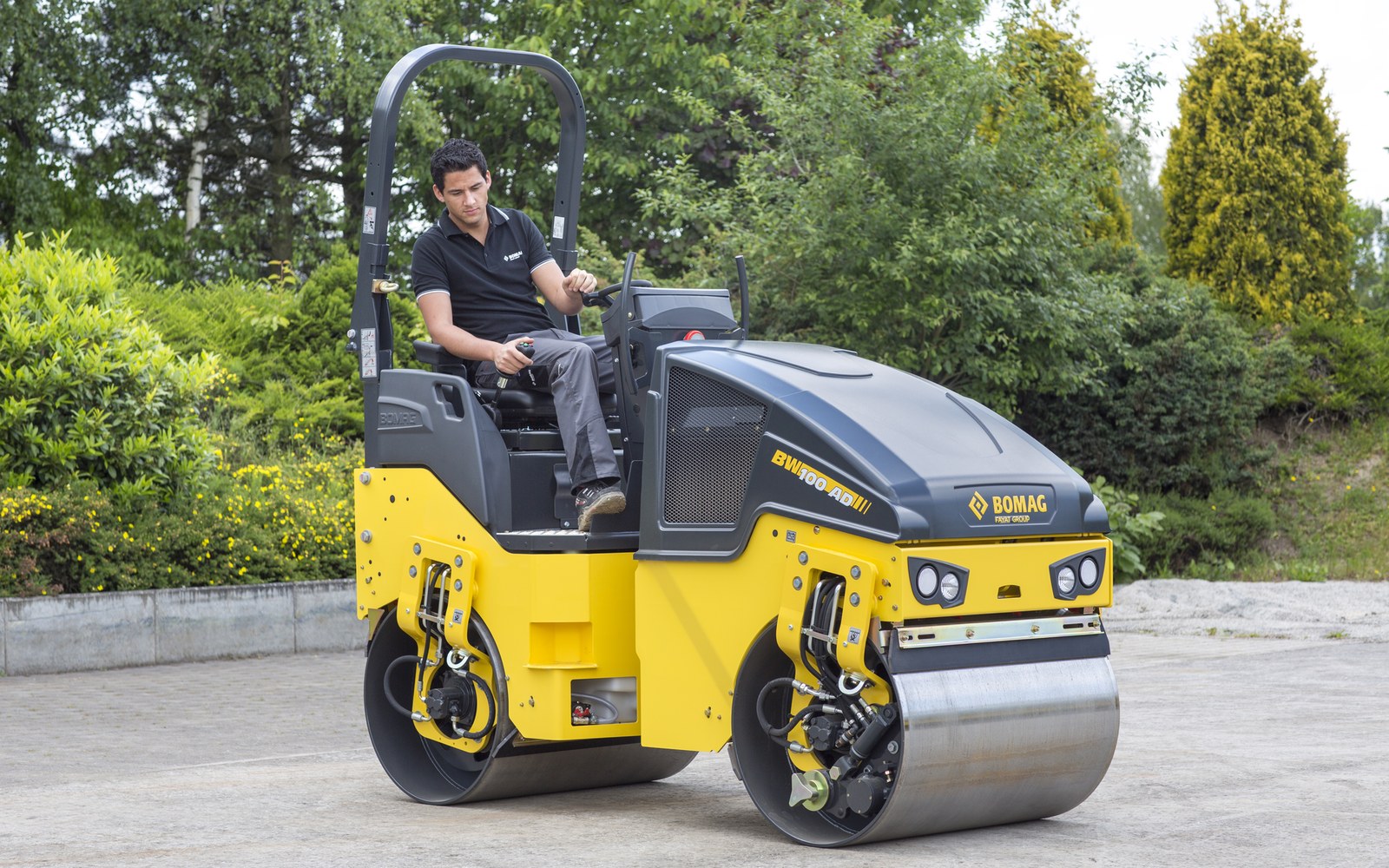 BOMAG BW 100 AD-5 — Compactadoras