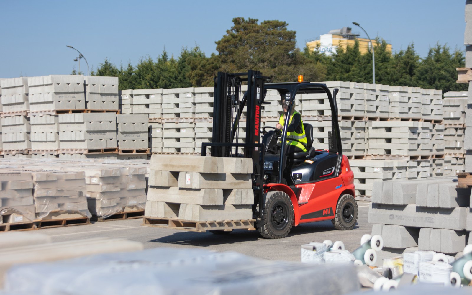 Manitou MI 25 D ST5 — Carretillas elevadoras