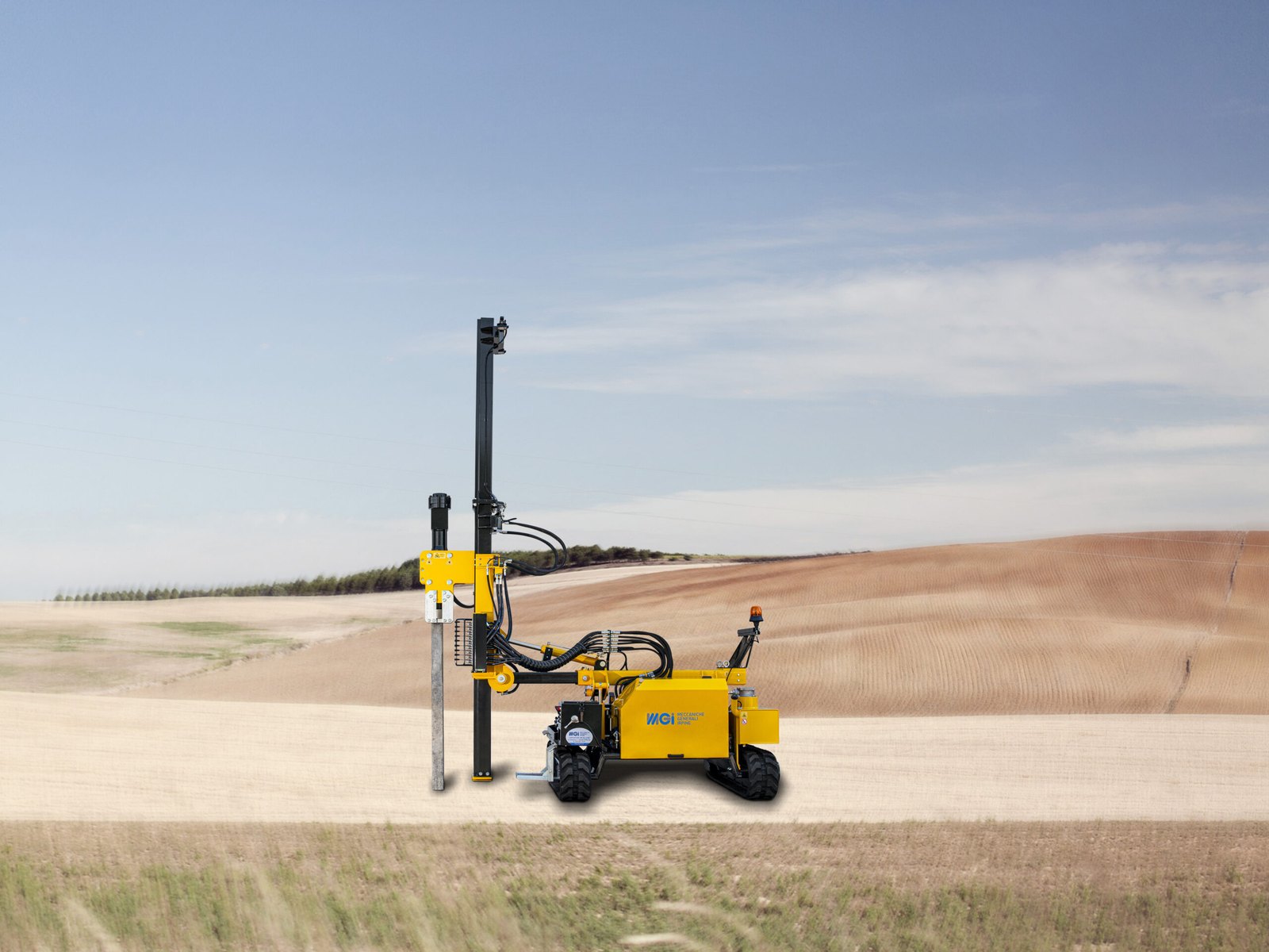 MGI Tonker 830 — Hincadoras