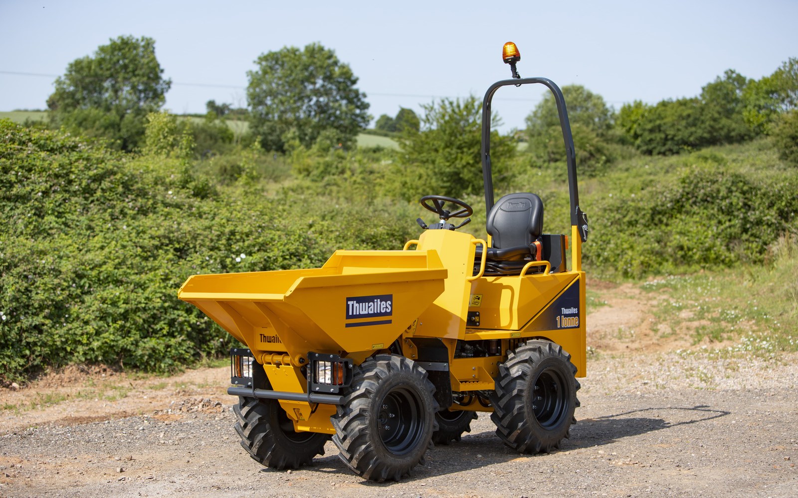 Thwaites 1 Tonne Hi-Tip — Dumpers